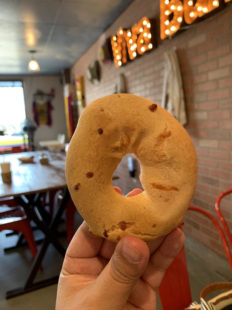 Pasabocas Colombian Bakery