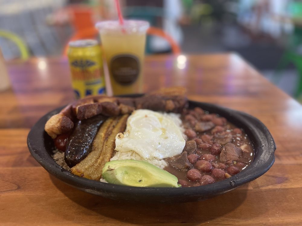 Fonda Colombiana